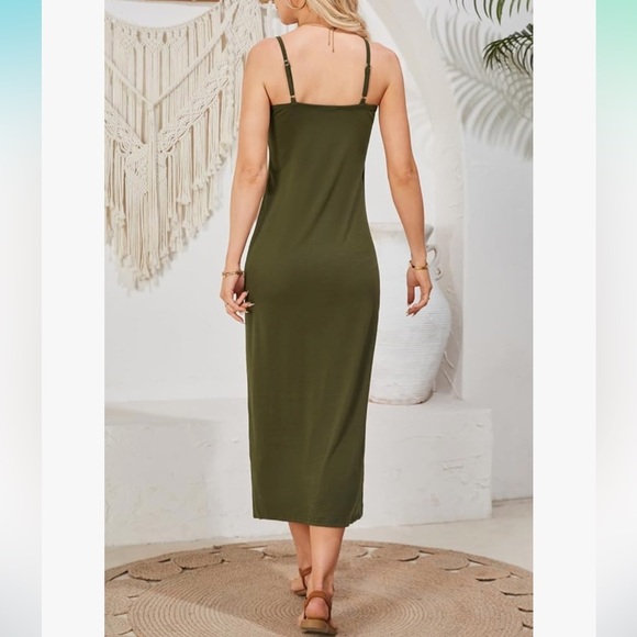 NWT Naggoo Women's High Slit Spaghetti Straps Maxi Dress Large - Picture 2 of 13